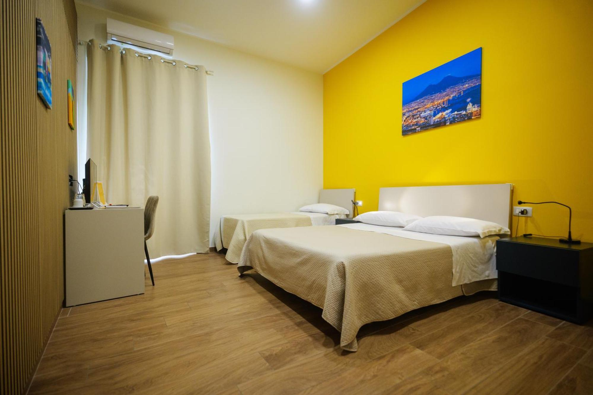 Terminal 1 Guest House Napoli Exterior foto