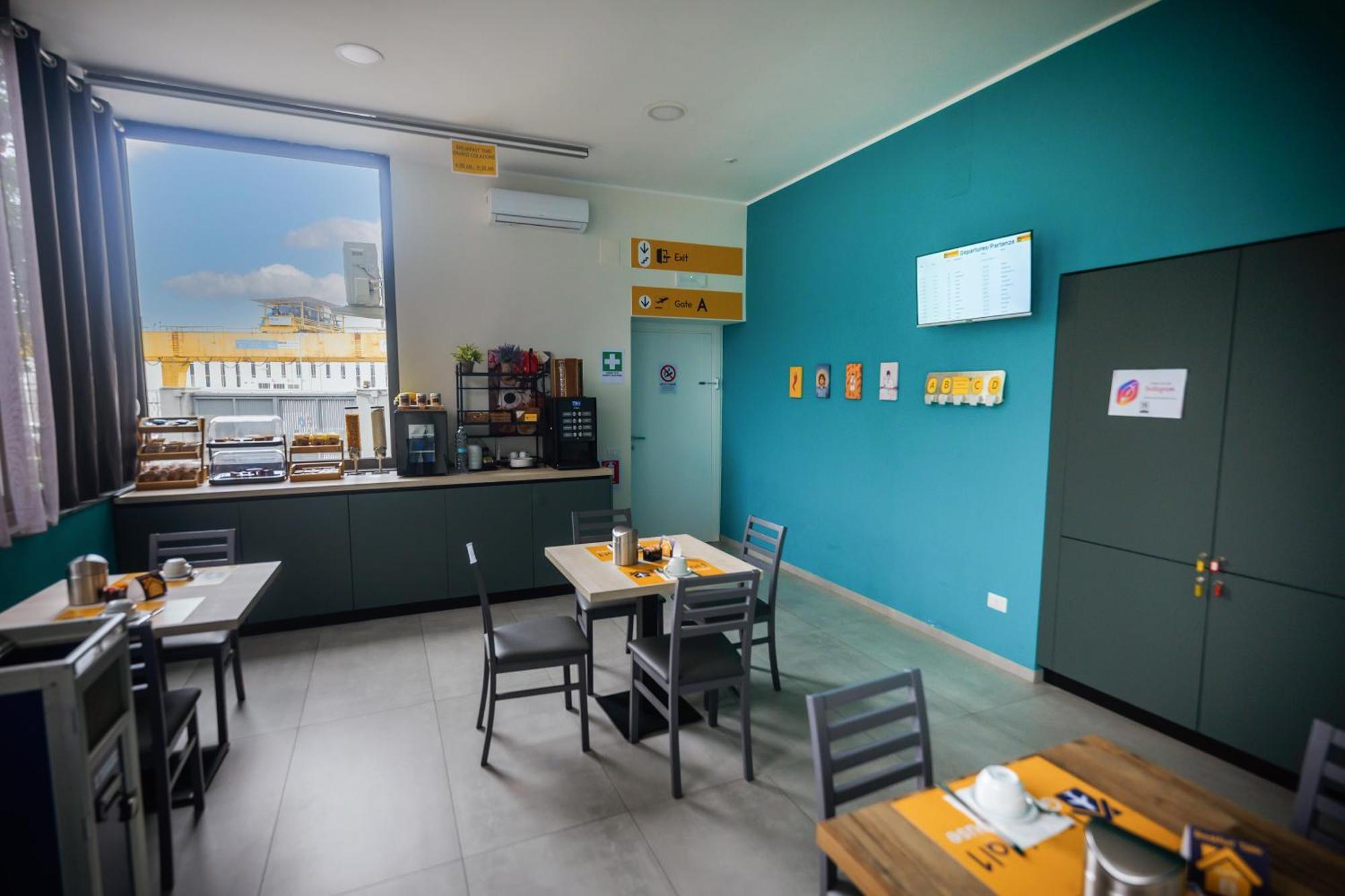 Terminal 1 Guest House Napoli Exterior foto